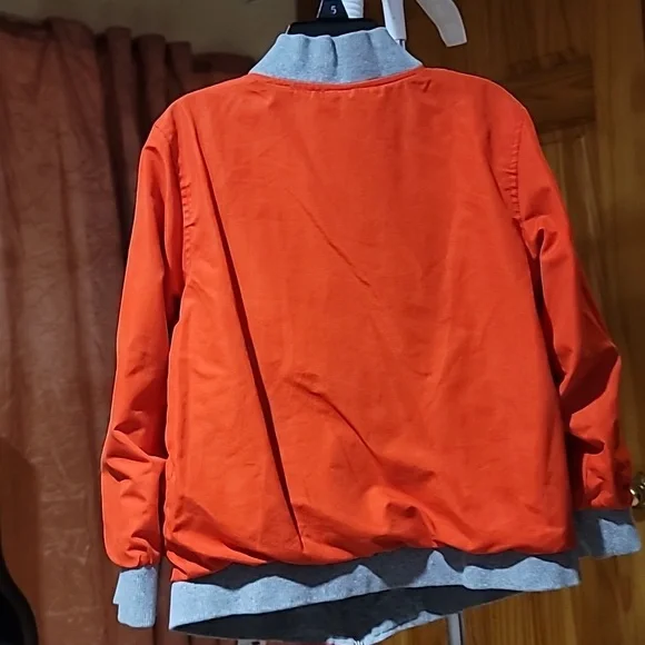 Disney Boys Reversable Red, White, Blue, and Gray 1928 Mickey Jacket. Size 5/6 - Picture 2 of 7